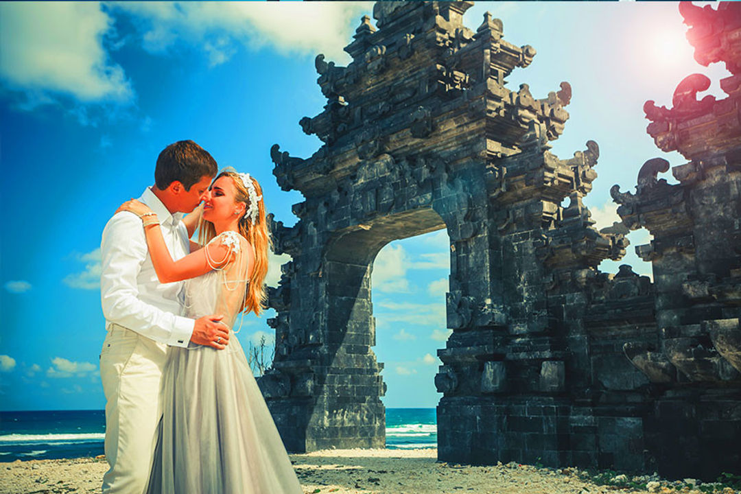 Bali Honeymoon Couple