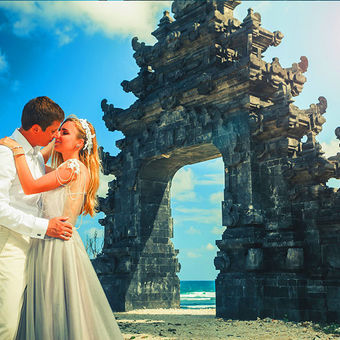 Bali Honeymoon Couple