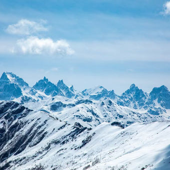 Chandrakhani Pass Trek winter