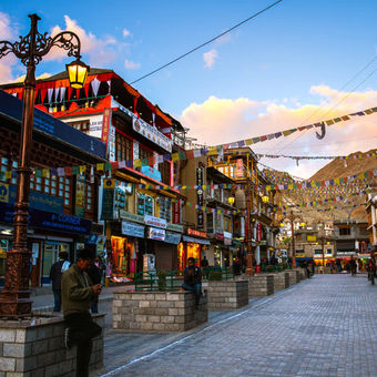 Leh Market