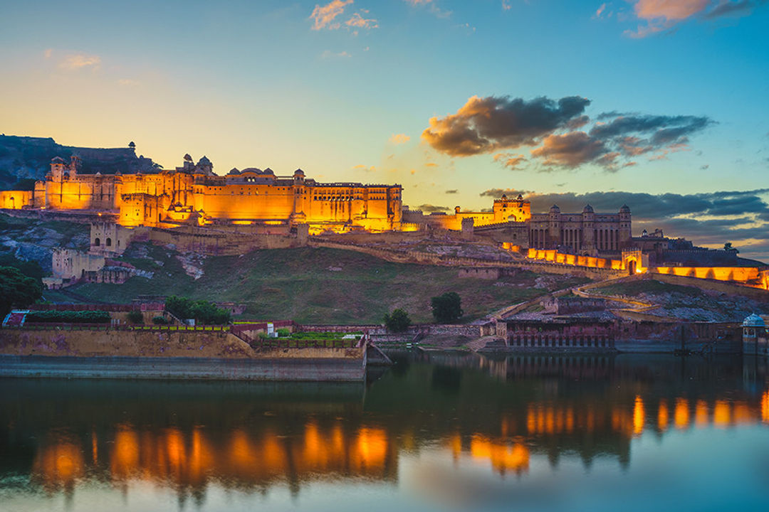 Night view of Amber fort in Jaipur