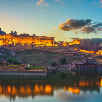 Night view of Amber fort in Jaipur