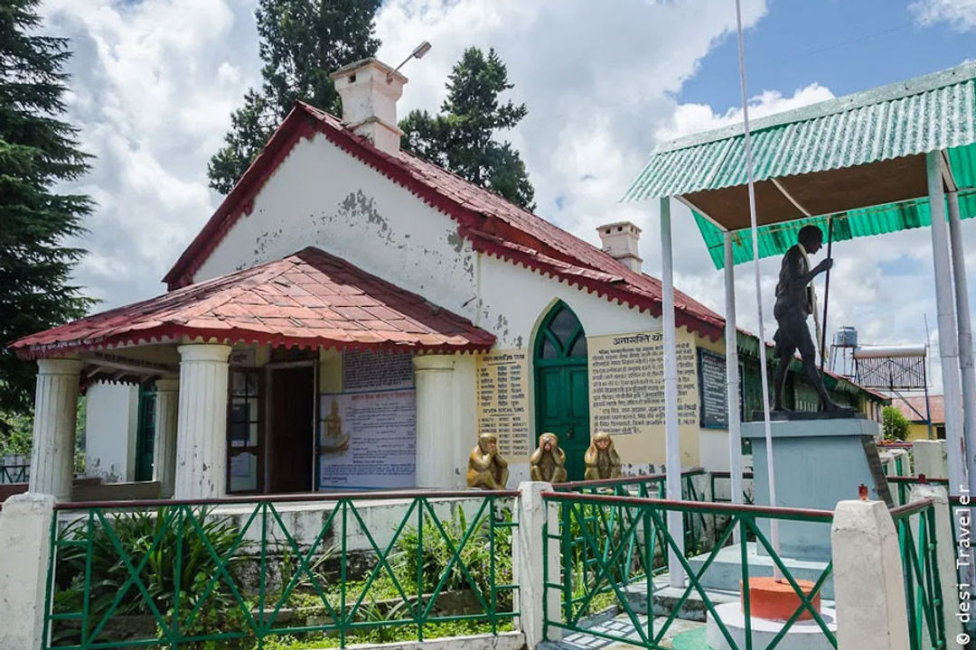 Anasakti Ashram