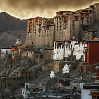 leh palace