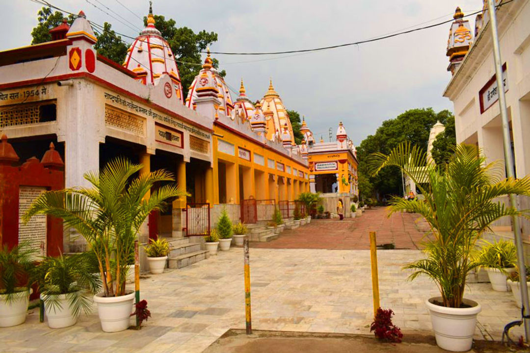 Sapta Rishi Temple