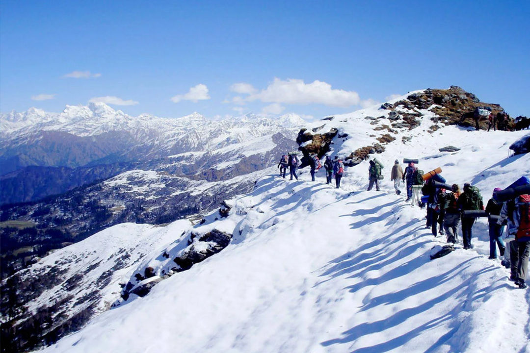 Kedarkantha Winter Trek Tour