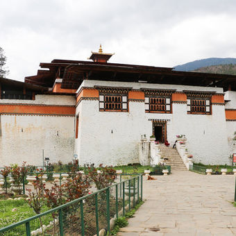 SEMTHOKHA Dzong