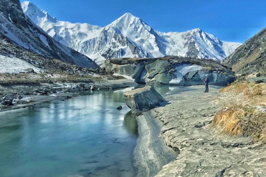 Har ki Dun Trek trekking