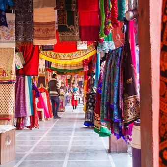 cloth market in Jaipur
