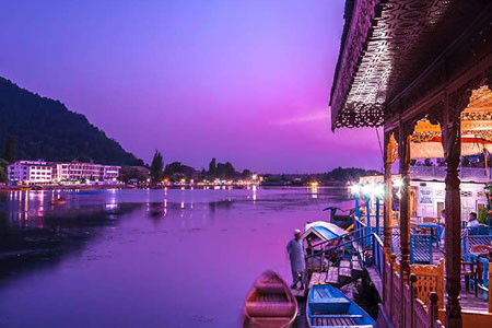 Dal Lake