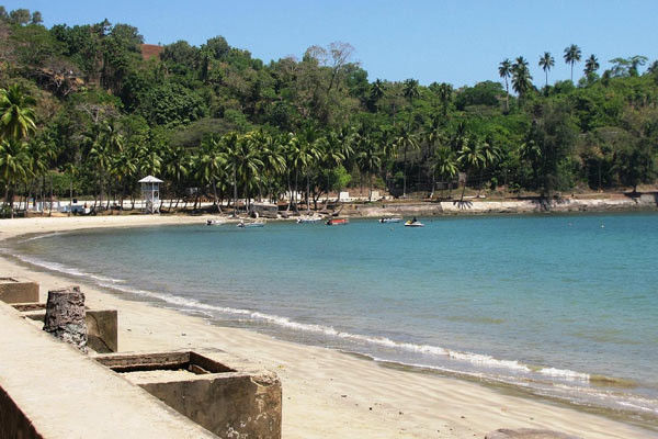 corbyns cove beach