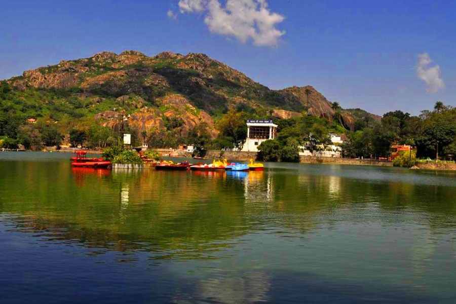 Nakki Lake