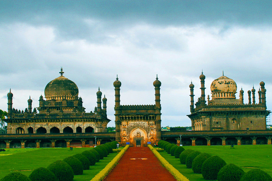 Bijapur Weekend Tour from Hyderabad