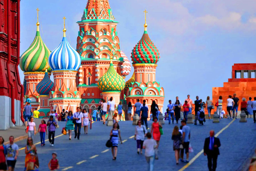 A Short Tour to Moscow
