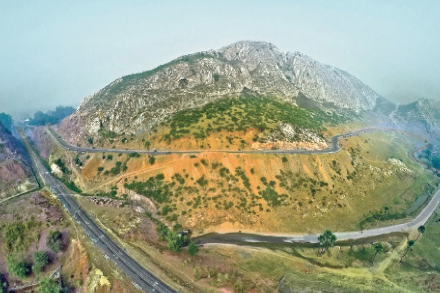 Patna Gaya and Jethian Valley Tour