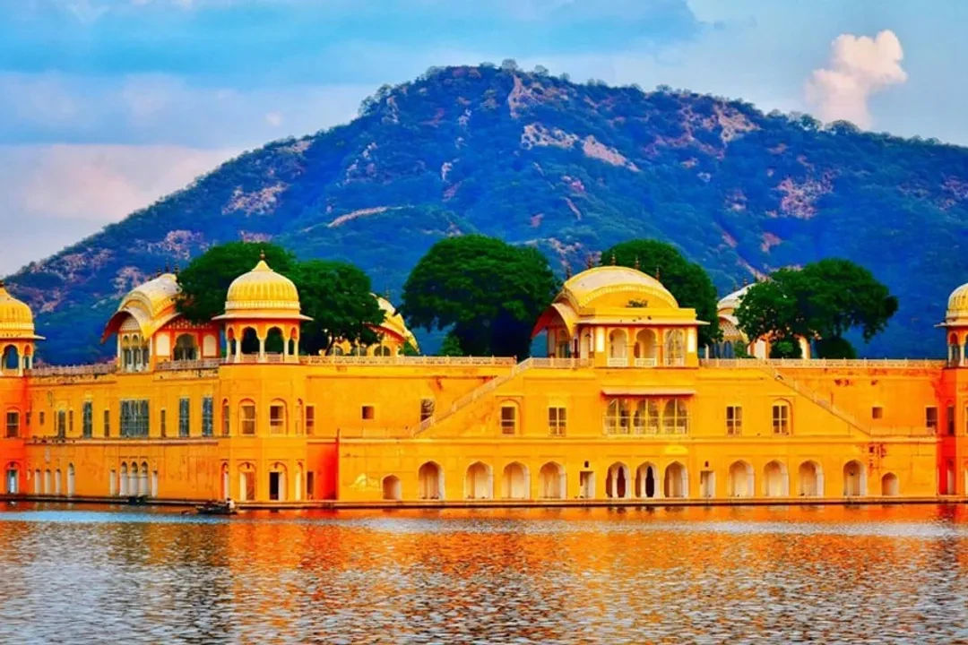 Golden Triangle tour with Kashmir