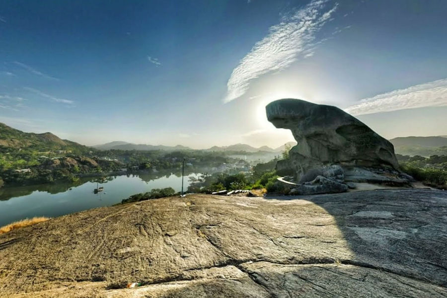 Best Time to Visit Mount Abu