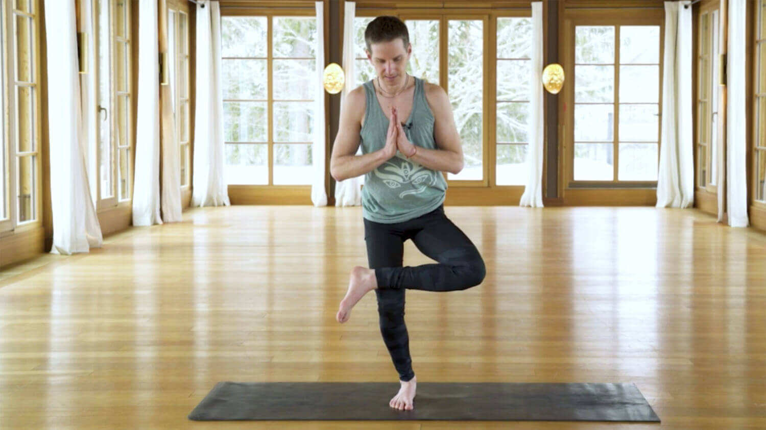 Yoga Video Tutorial: Kraftvolle Asanas für Fortgeschrittene