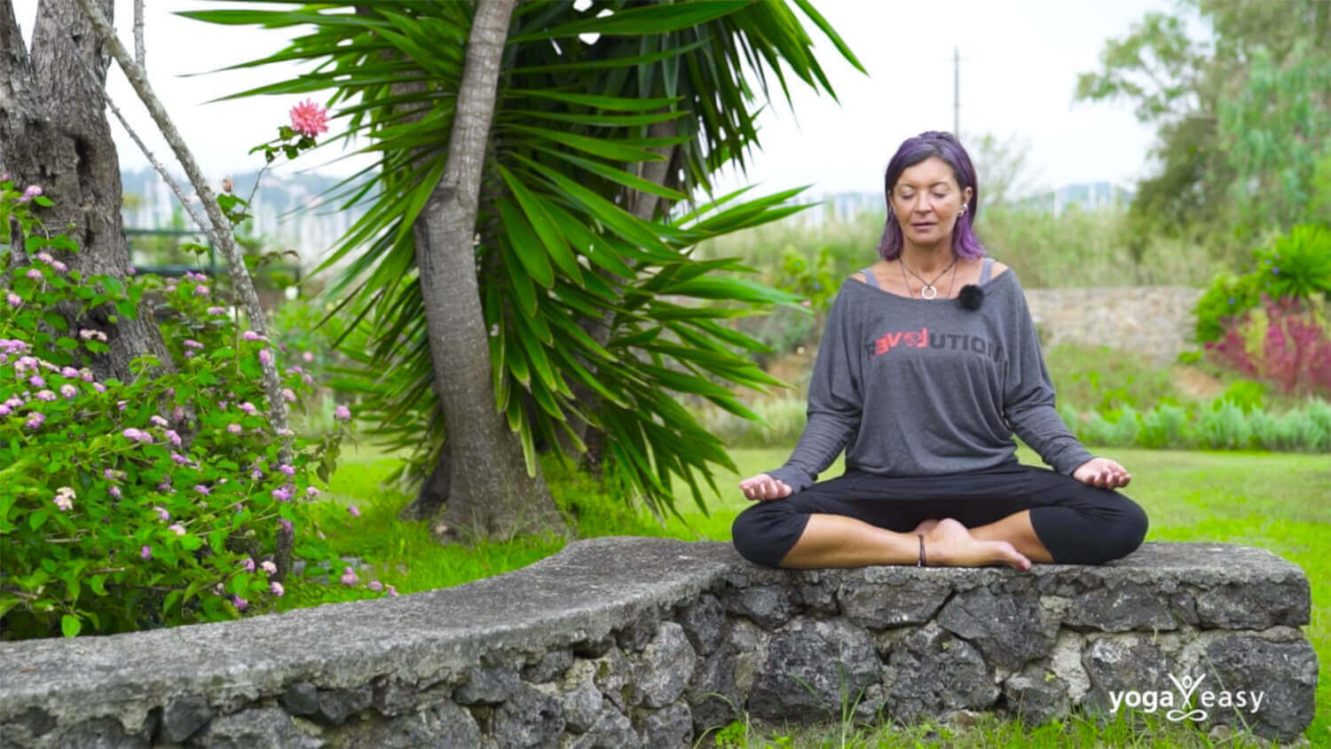 Yoga Video Atemmeditation: Surya Chandra Pranayama