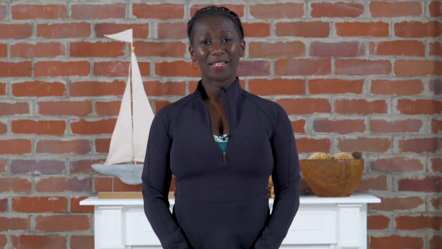 Yoga Video Mamasté – Yoga nach der Geburt: Herzlich willkommen bei deinem Rückbildungsprogramm!