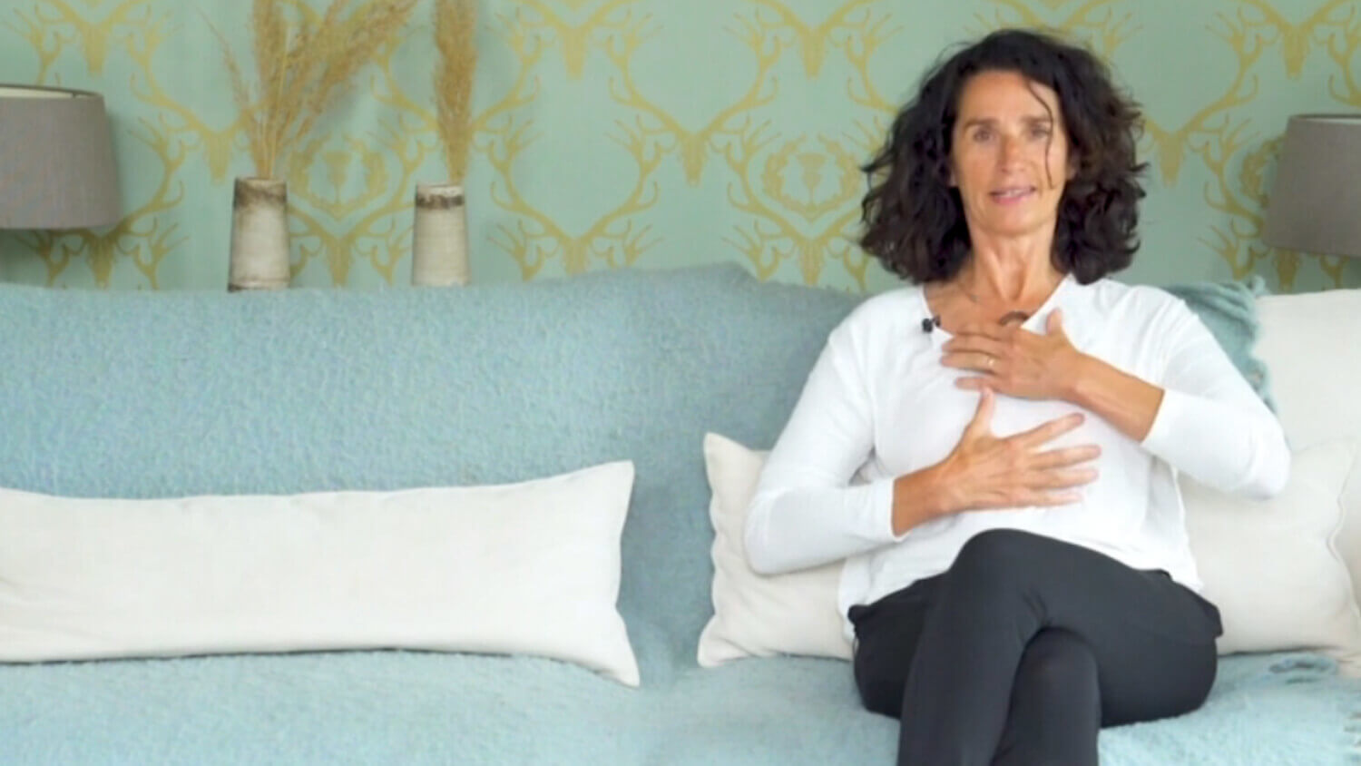 Yoga Video Tipps fürs Baden deines Babys