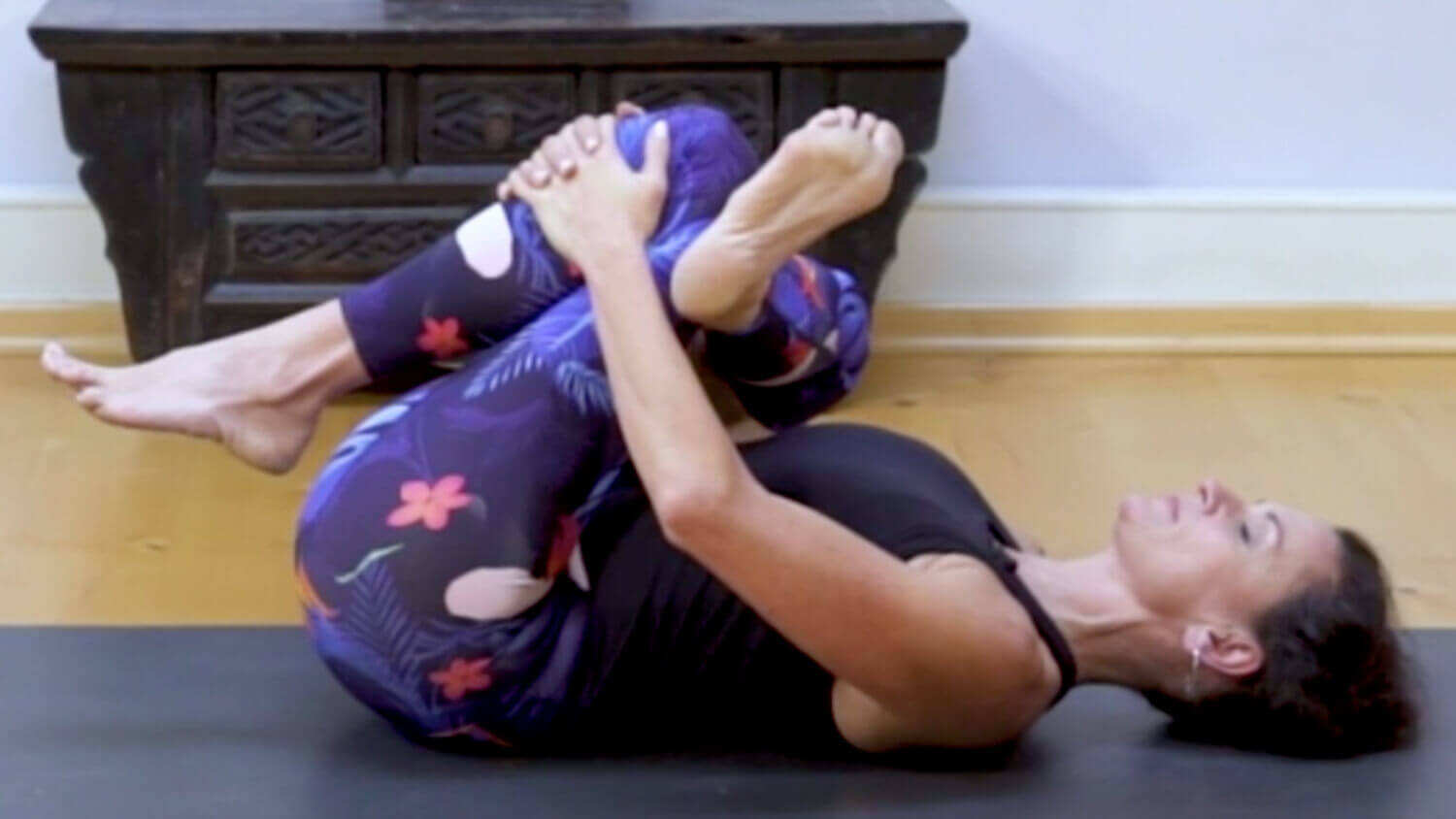 Yoga Video Zurück auf die Matte: Deine Praxis nach dem Wochenbett