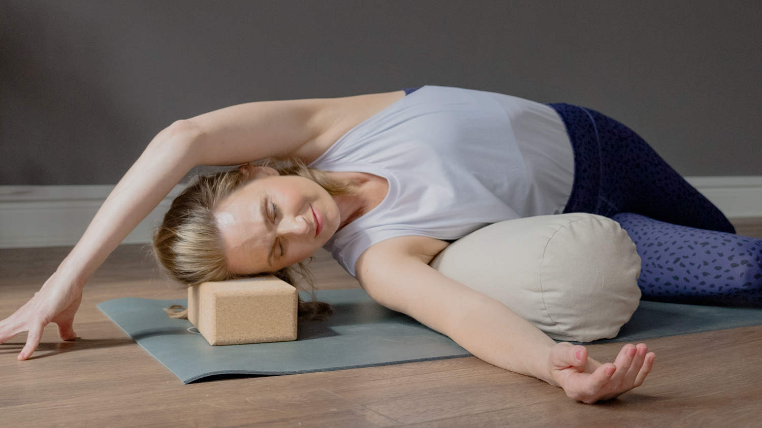 Yin & Meditation: The Power Of Letting Go – Stine Lethan