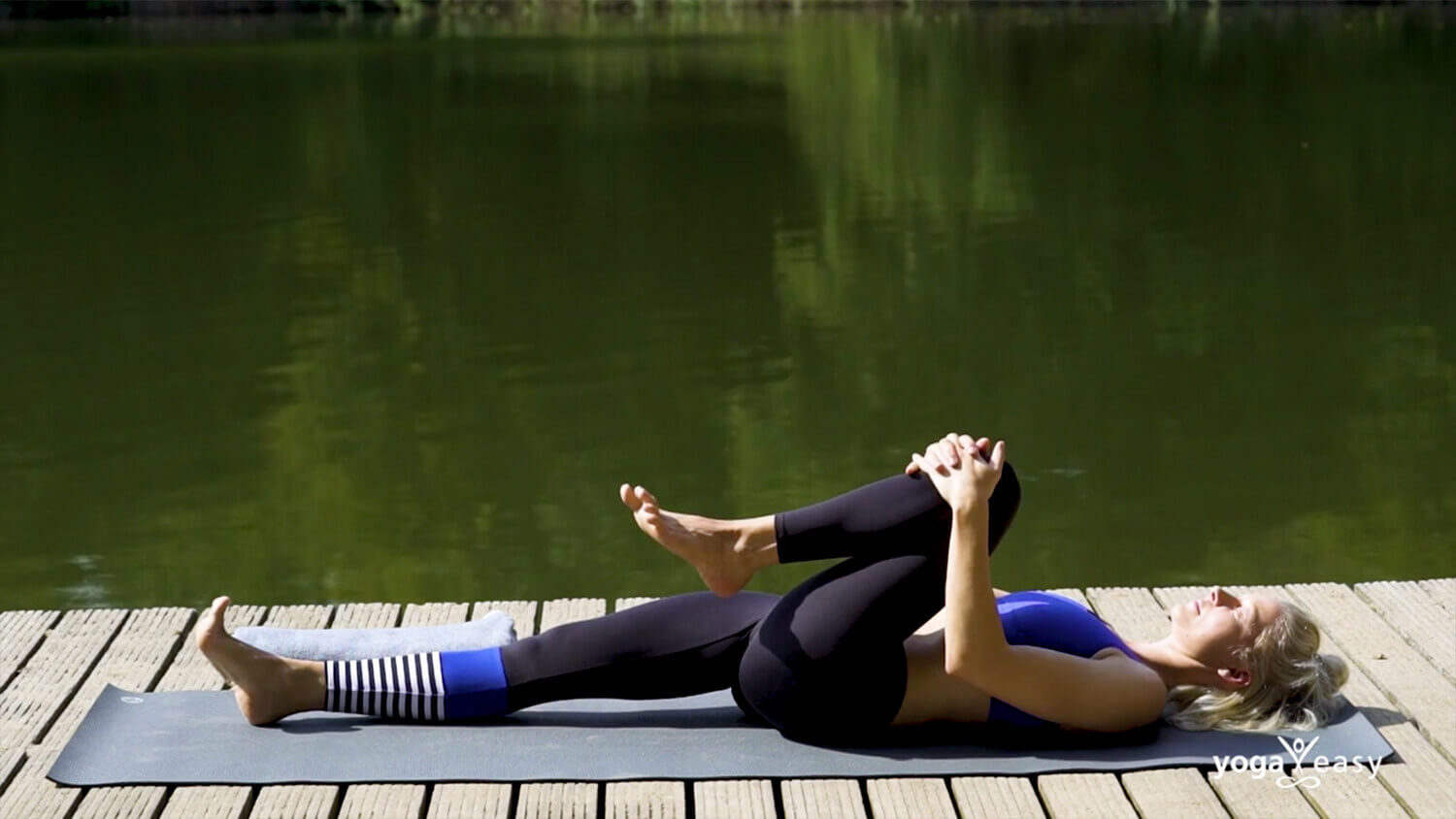 Yoga Video Gelassenheit mit dir selbst: Abend-Yoga