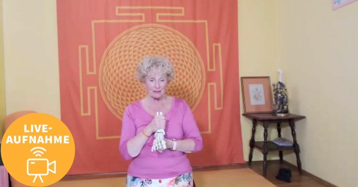 Anna Trökes Symbolik Vrkasana