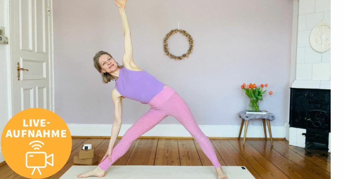 Yoga Video 07.03.25: Strong Roots Yoga & Mantra-Meditation (live)