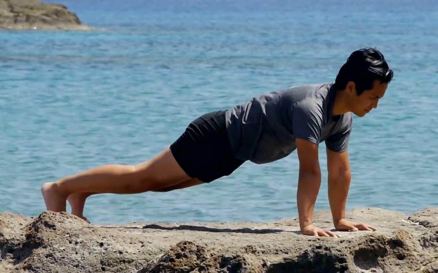 Yoga Video Rückbeugen am Meer