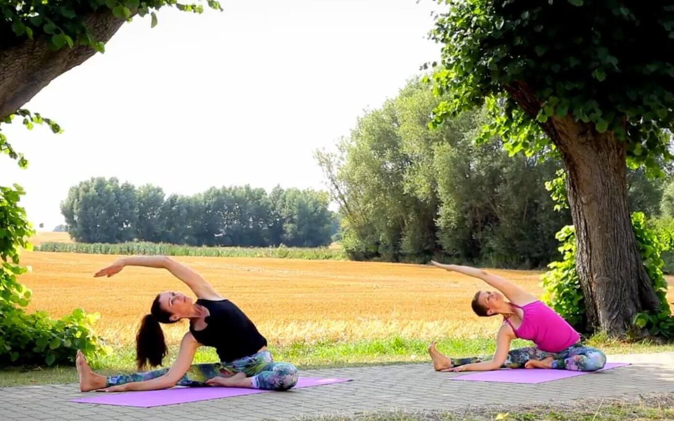 Yoga Video Happy Yoga – Calm