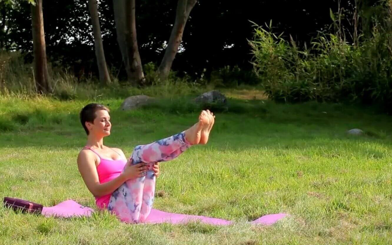 Yoga Video Happy Yoga - After Work Yoga