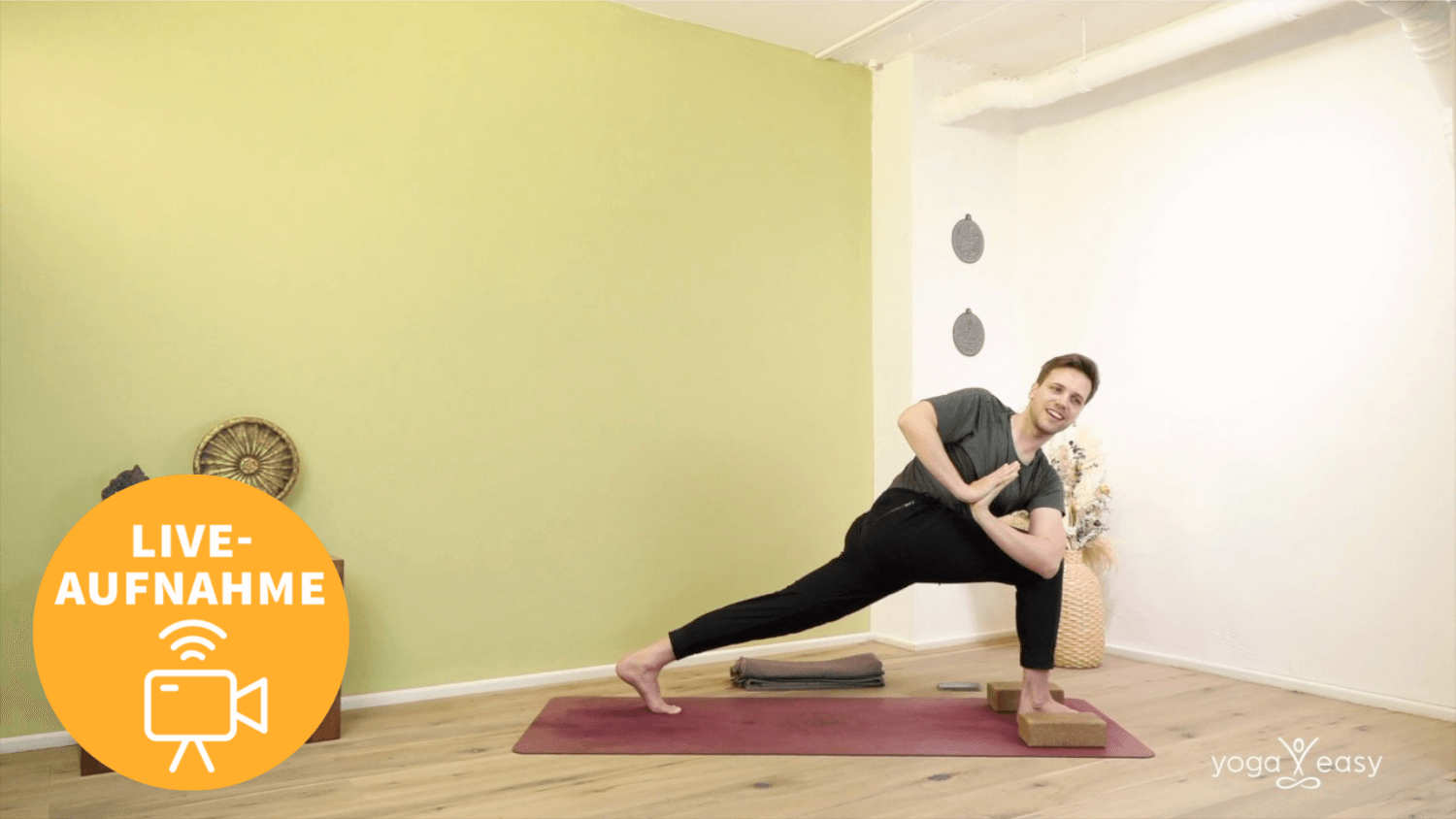 Jivamukti mit Moritz