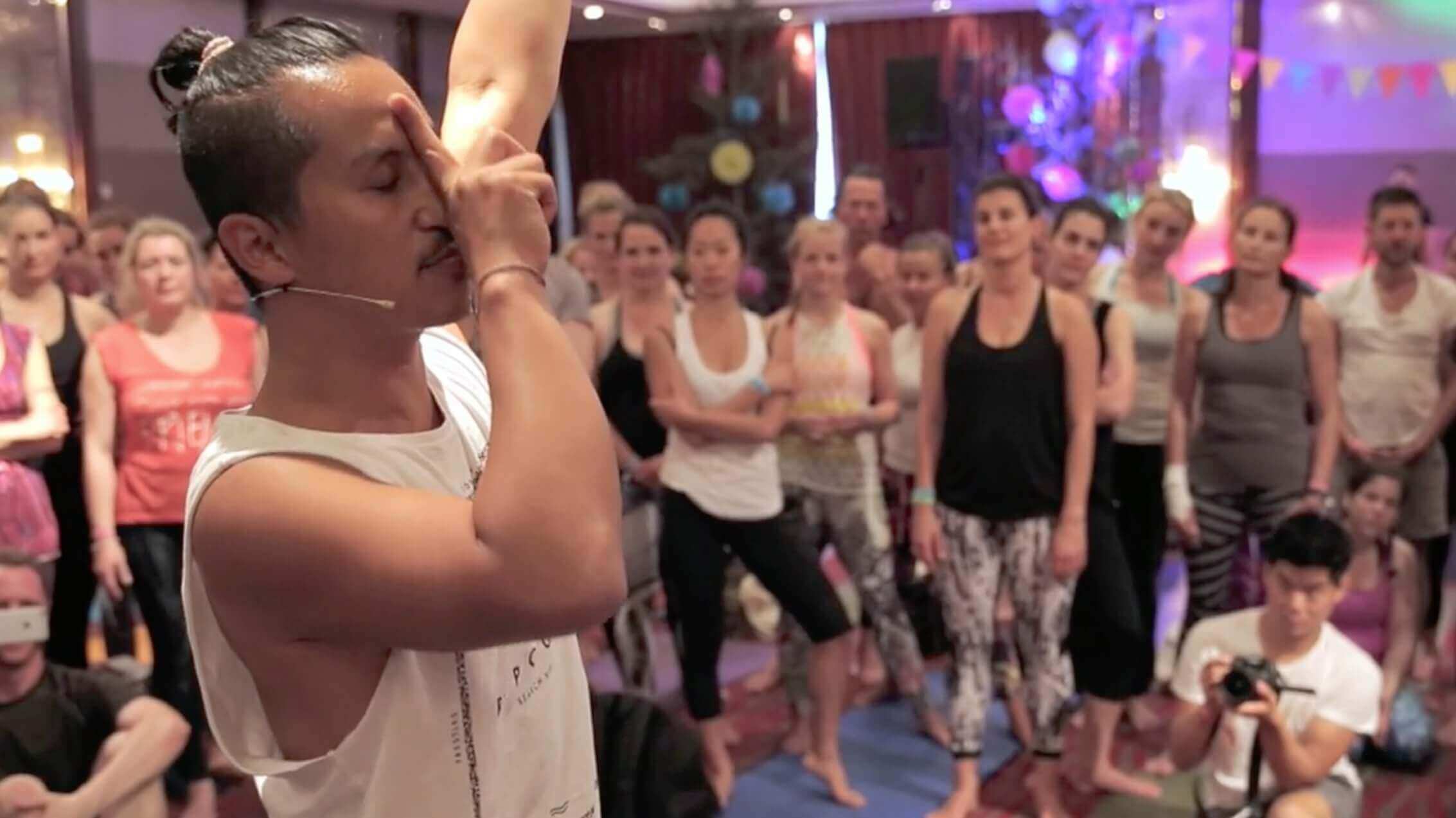 Yoga Video Impressionen von der Yoga Conference Germany 2016