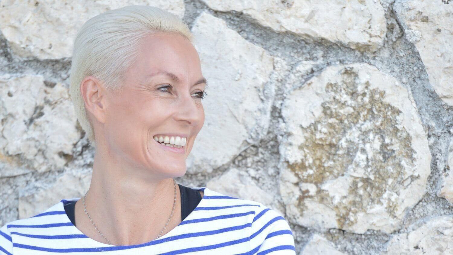 Yoga Video Patricia Thielemann über Geburt, Körpergefühl und Yoga Übungen für Schwangere.