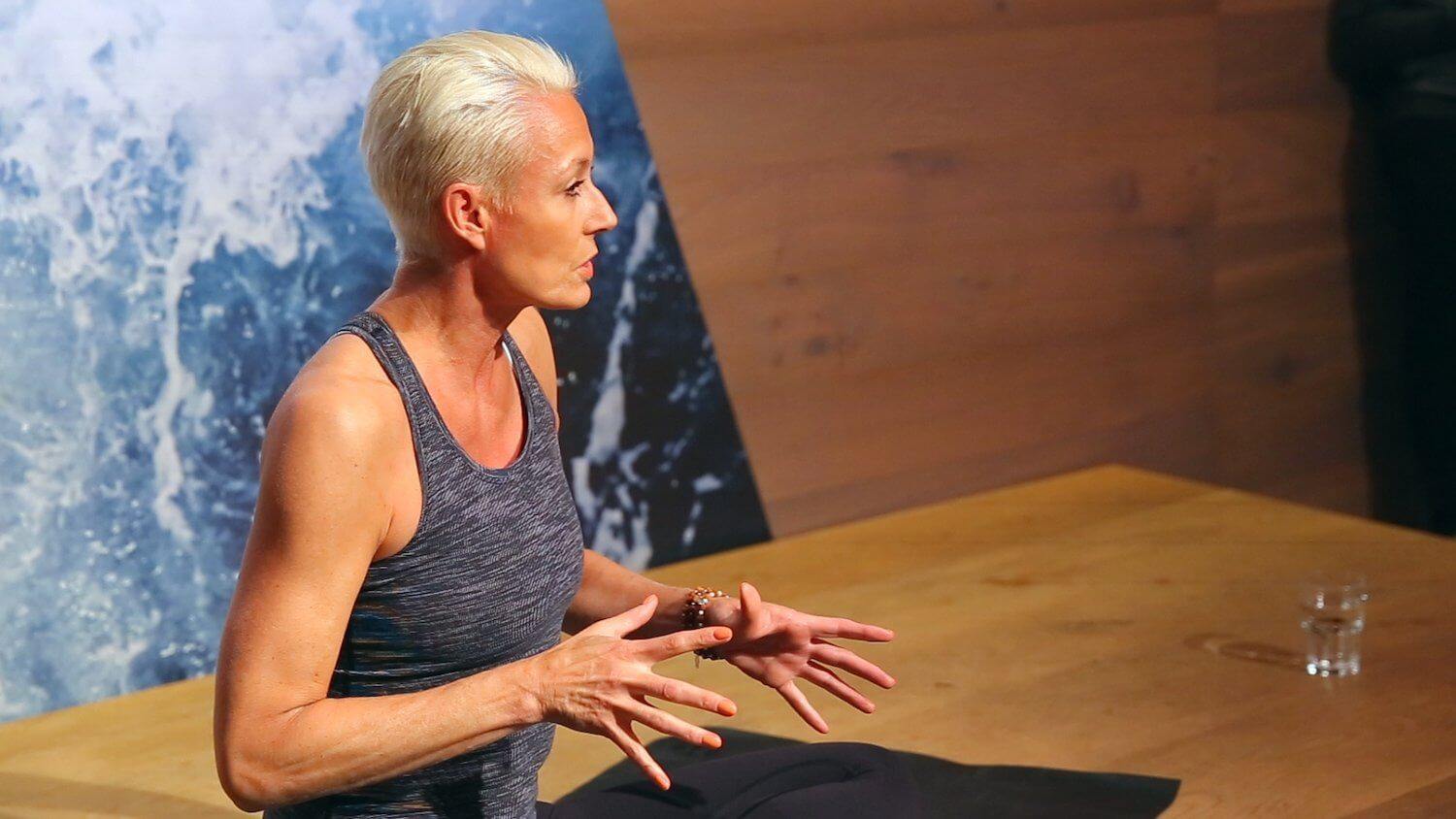Yoga Video YogaEasy City Events: Patricia Thielemann
