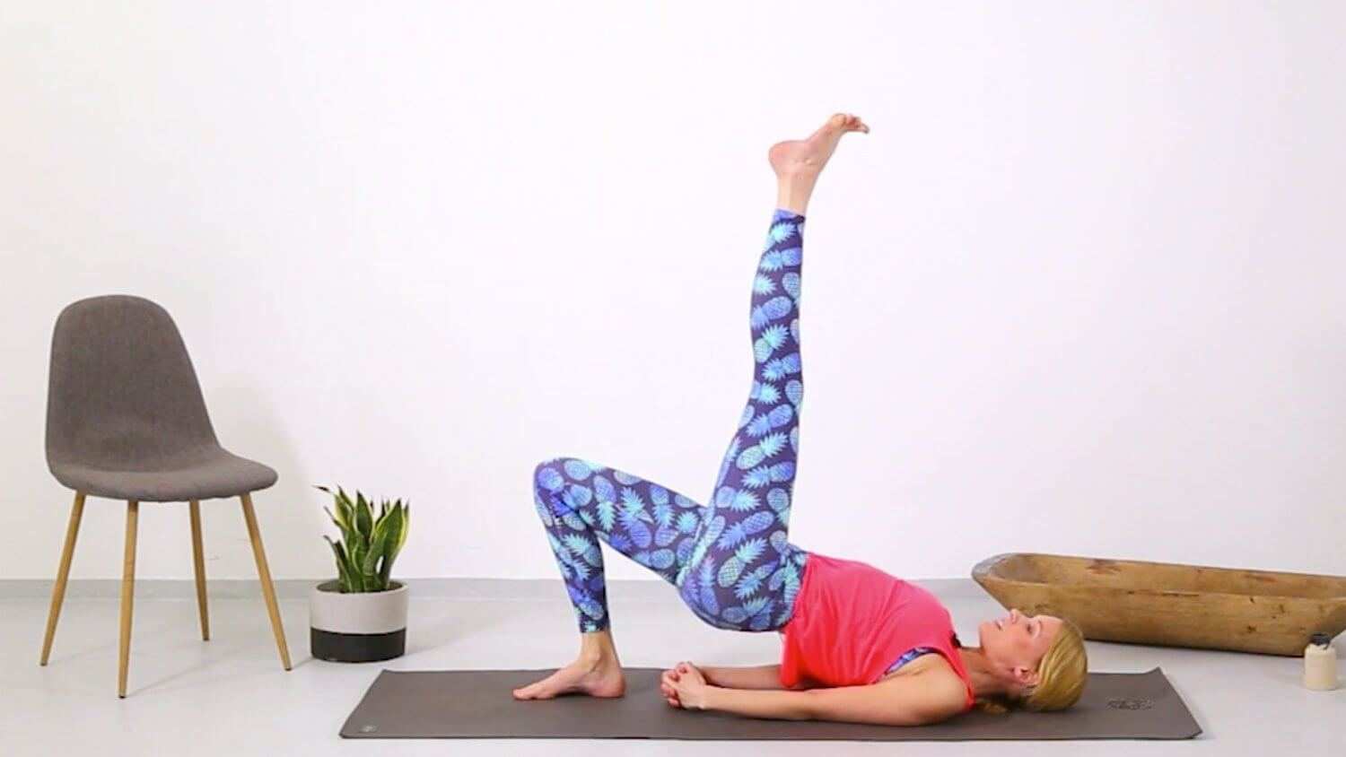 Yoga Video Tutorial: drei Asanas für einen sommerfitten Body