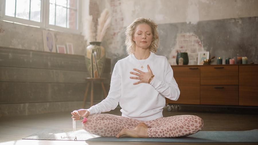 Wie Yoga dich feinfühliger macht