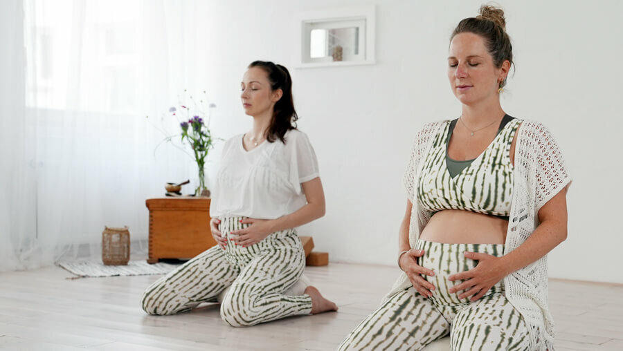 Yoga für Schwangere: Die 10 besten Übungen