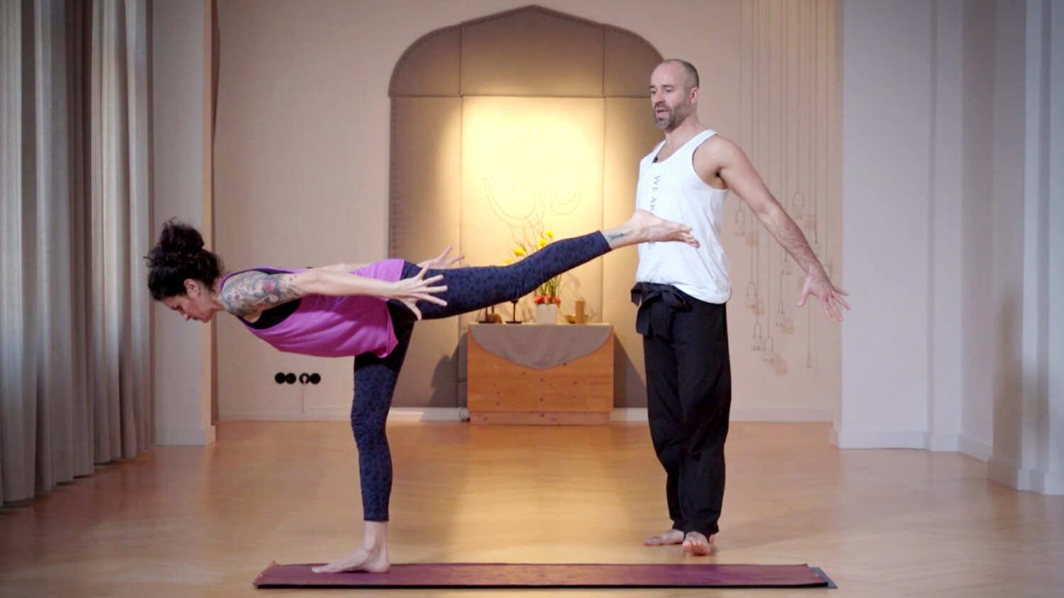 Yoga Video Yoga statt Espresso 4 – Aktivität und Kraft für die Arme