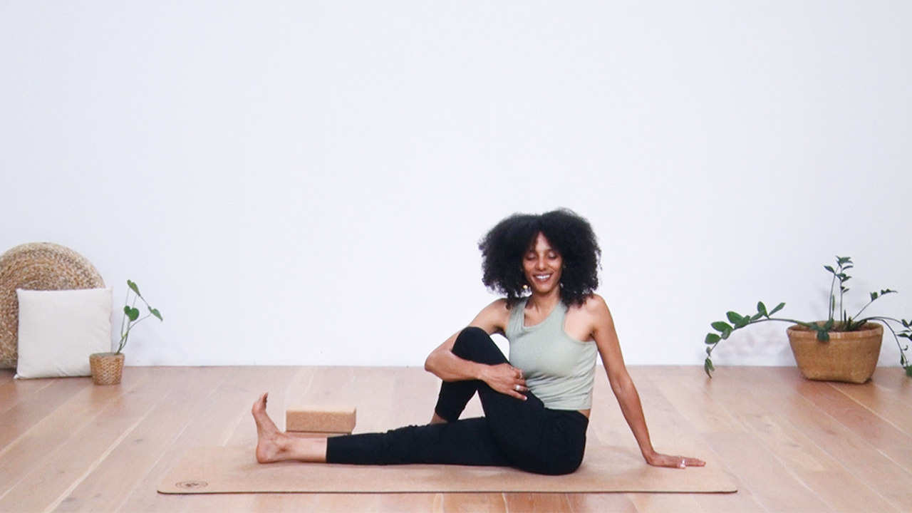 Yoga Video Third eye chakra: Intuition and insight