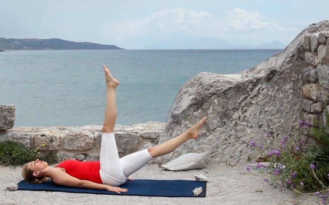 Yoga Video Starker Körper, klarer Geist - Teil 3: Für eine schlanke Taille, gesunde Schultern und schöne Arme