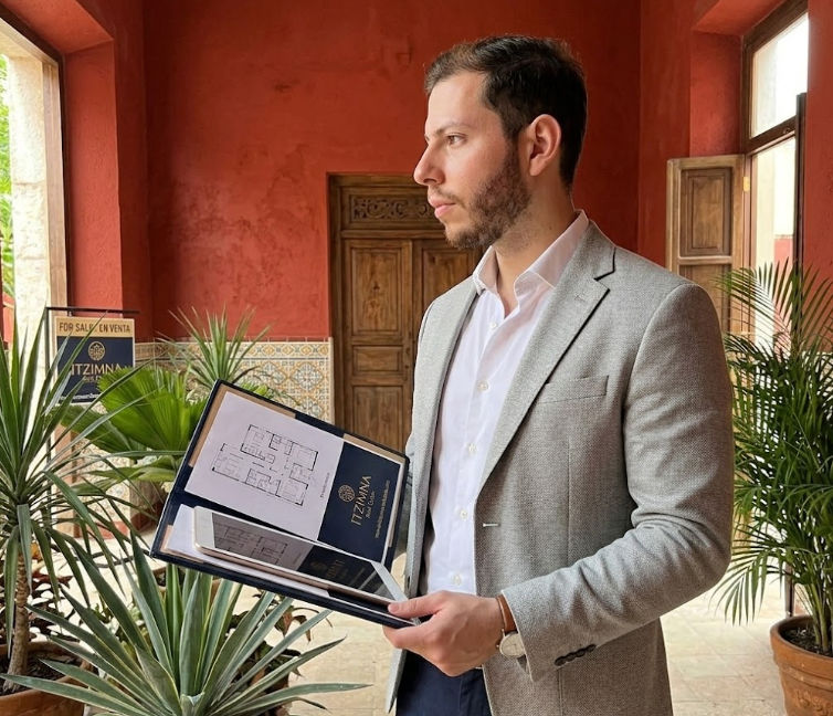 Itzimna Real Estate - Tu residencia moderna y exclusiva en el norte de Mérida Casas con arquitectura de vanguardia en Itzimná Mérida y acabados de lujo