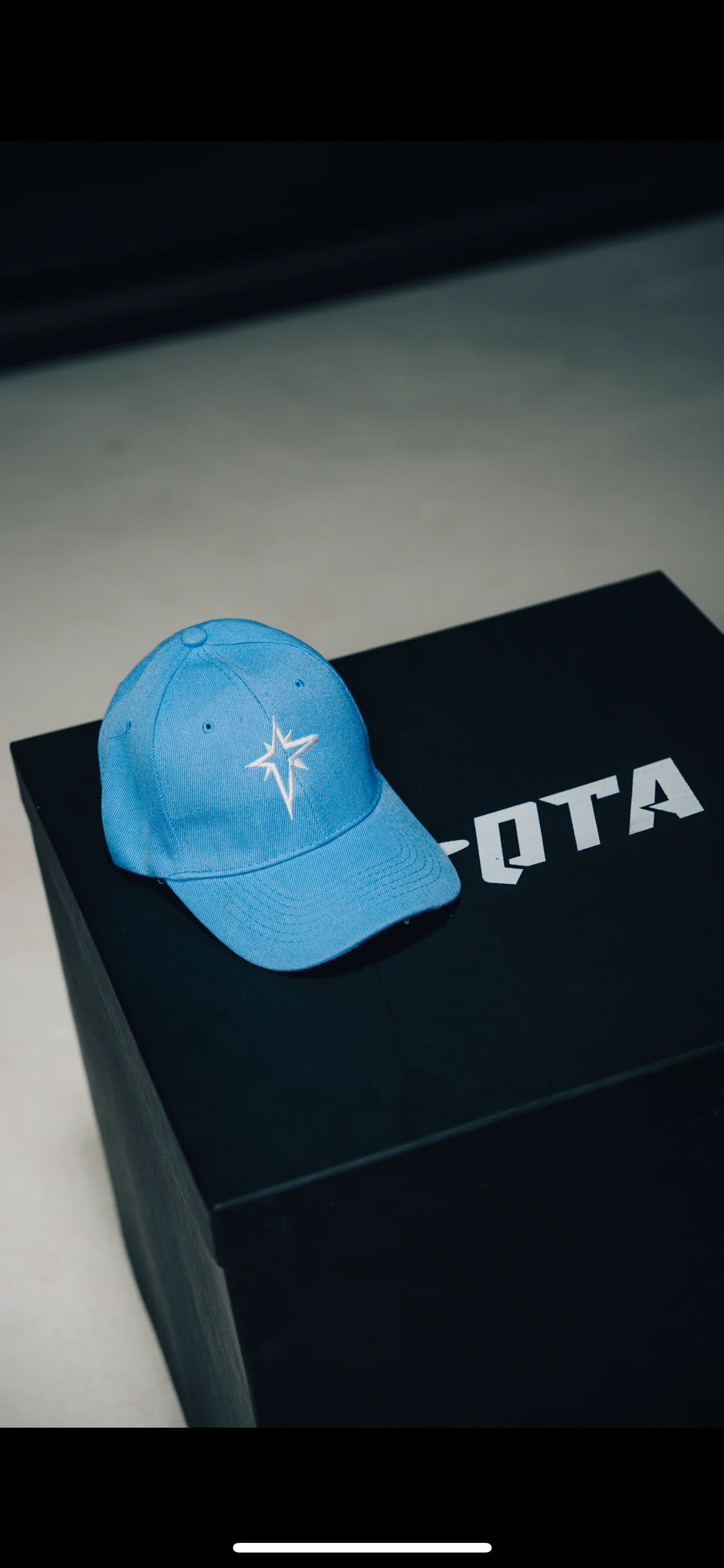 BABY BLUE LAQTA STAR CAP