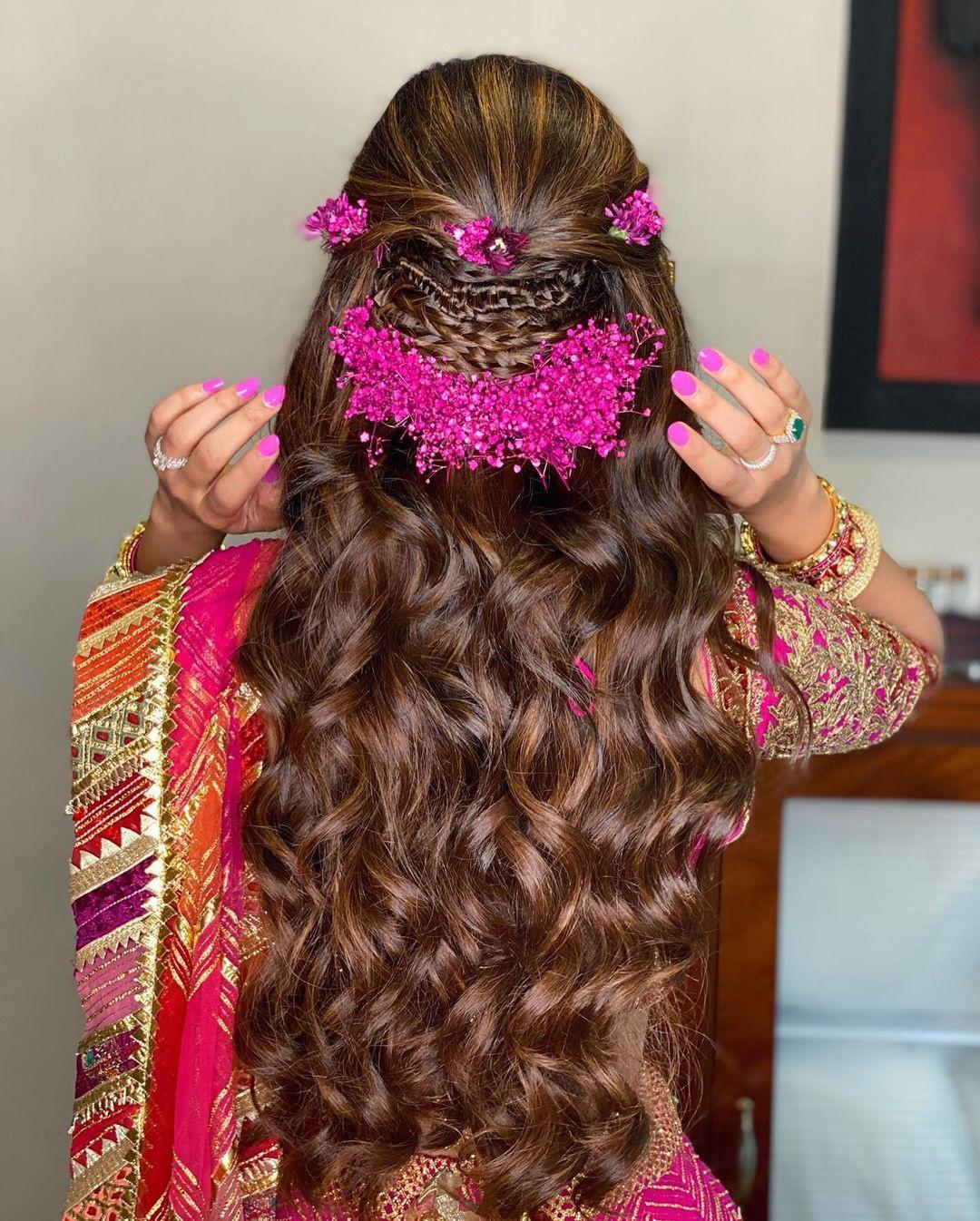 Engagement Bridal Hairstyles l curly hairstyles l wedding hairstyles l Maang  tikka hairstyles - YouTube