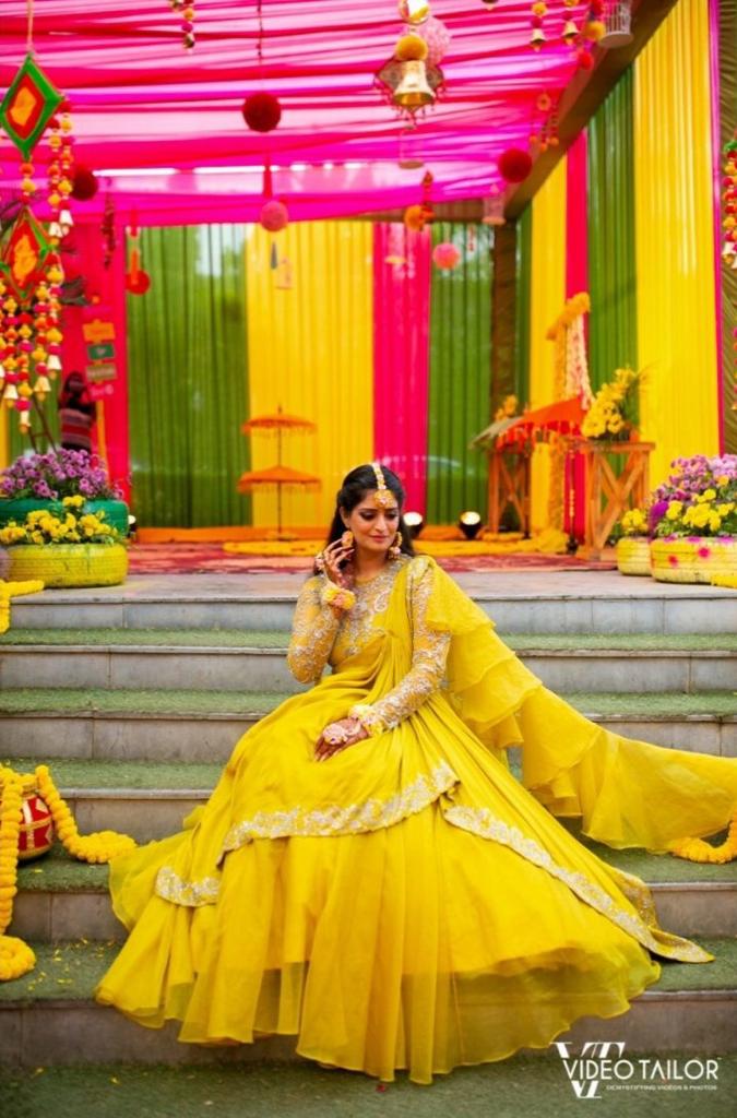 20 Offbeat Mehendi Outfits Which Are Sure to Leave You WOWED! | Bridal Wear  | Wedding Blog