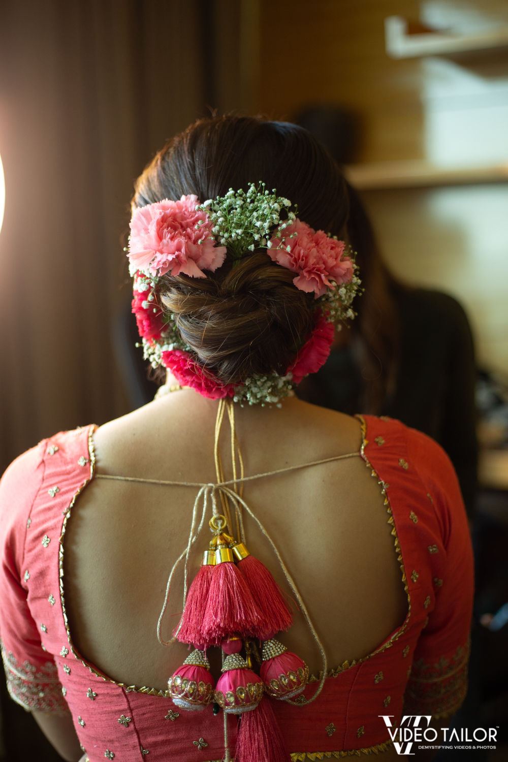 Bride in Red Saree Posing under a Tree with Air Roots · Free Stock Photo