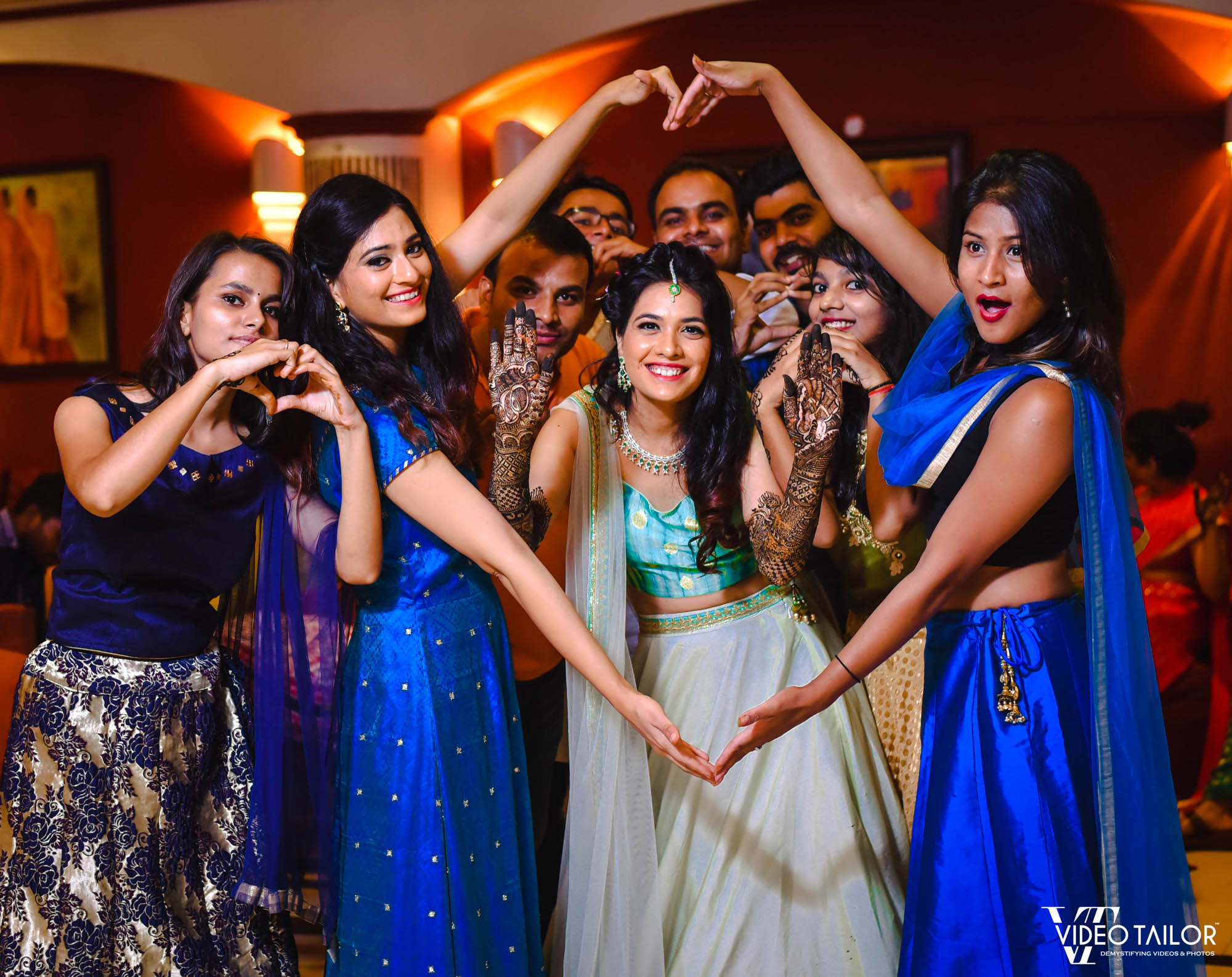 Bride & Bridesmaids Poses - MUST HAVE Clicks with your BFFs!