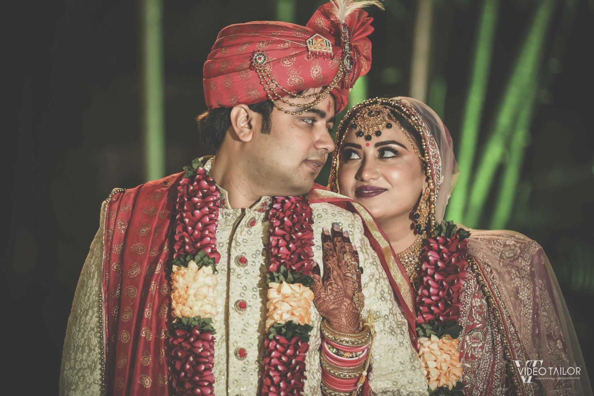 Pose Wedding India Wallpaper APK Download 2024 - Free - 9Apps